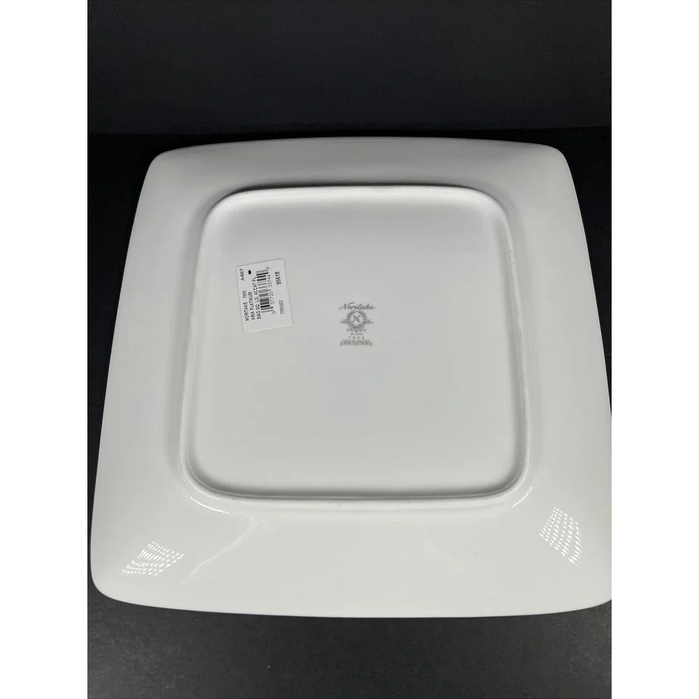 Noritake 7995 Aria‎ Platinum Square Dinner Plate New NIB